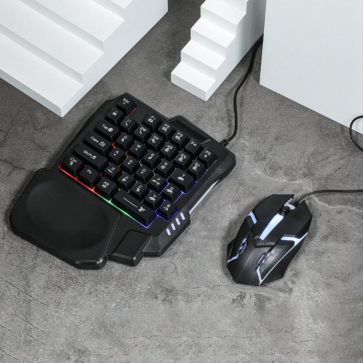 ★▲ 35Key Ergonomics RGB Gaming - Gaming Keyboard And Mouse Converter For Mobile 评论和价格